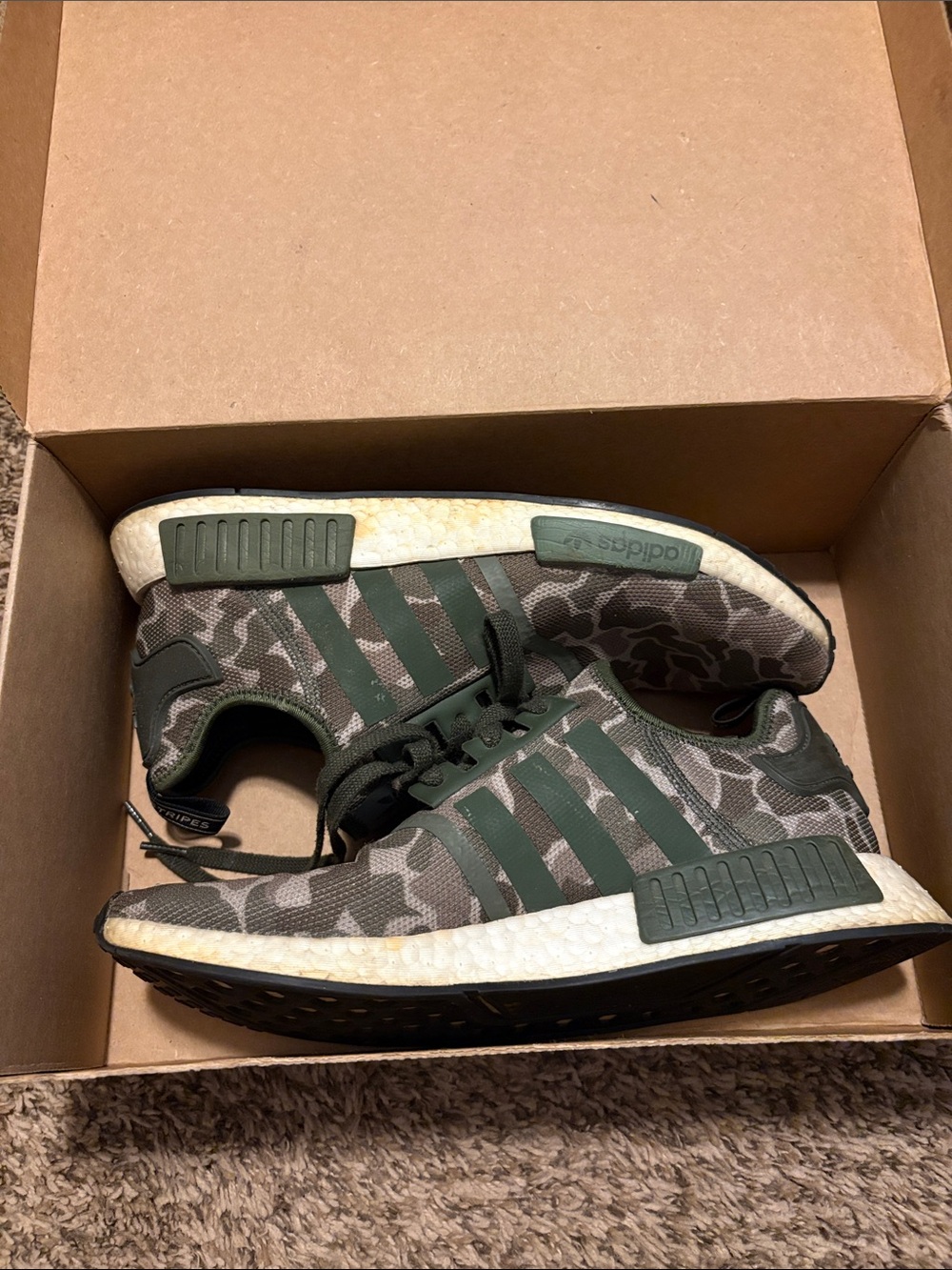 adidas Men’s Olive Green Camo NMD R1 Sneakers